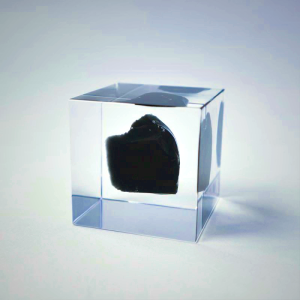 Sola Cube - Obsidian | Preserved Nature in Acrylic