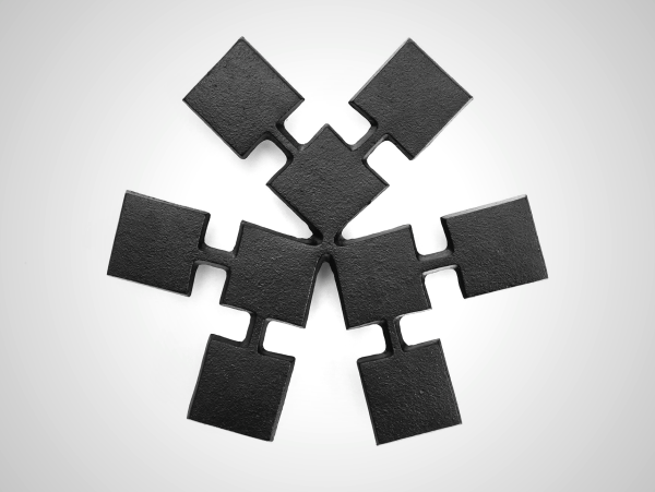 Nambu Tekki Cast Iron Trivet - Corner Design for Hot Pots