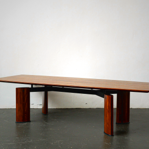 Karimoku Vivente Rosewood Dining Table - Modern Japanese Design