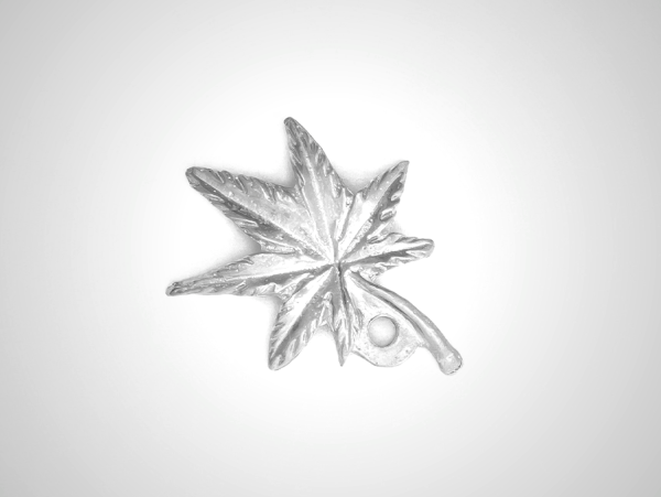 Maple Incense Holder by Sumitani Saburo Shoten | Japanese Design