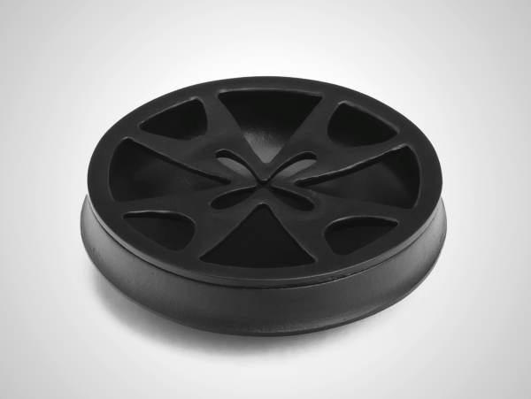 Nambu Tekki Tray - Crest Design by Tadahiro Baba | Japanese Cast Iron Serving Tray