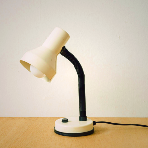Vintage White Gooseneck Table Lamp - Adjustable Desk Lighting for Home & Office