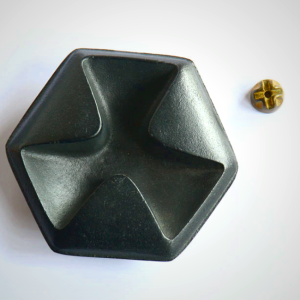 Hexagonal Incense Holder by Tadahiro Baba | Cast Iron Design